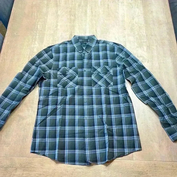 Armani Exchange regular fit shirt, size Medium. New condition, no tags. - Picture 1 of 7